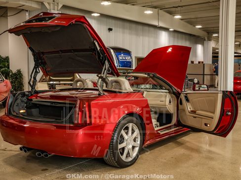 Used 2005 Cadillac XLR RWD image 78