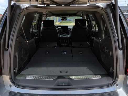 New 2026 GMC Yukon AT4 Ultimate AWD/4WD image 43