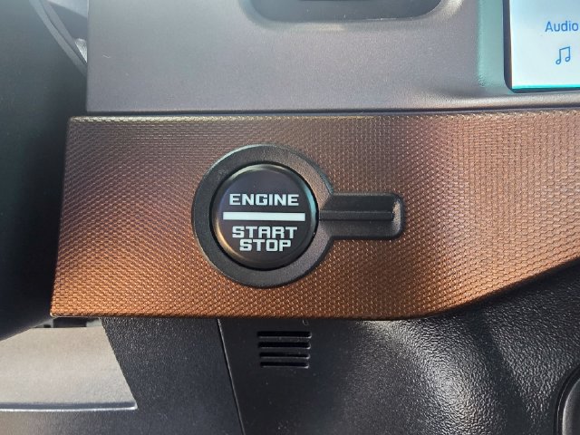 Used 2022 Ford Bronco Outer Banks AWD/4WD image 19
