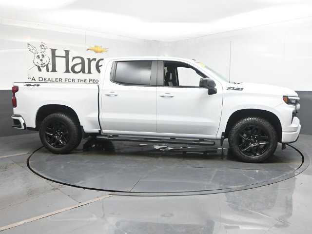 Used 2024 Chevrolet Silverado 1500 RST AWD/4WD image 1