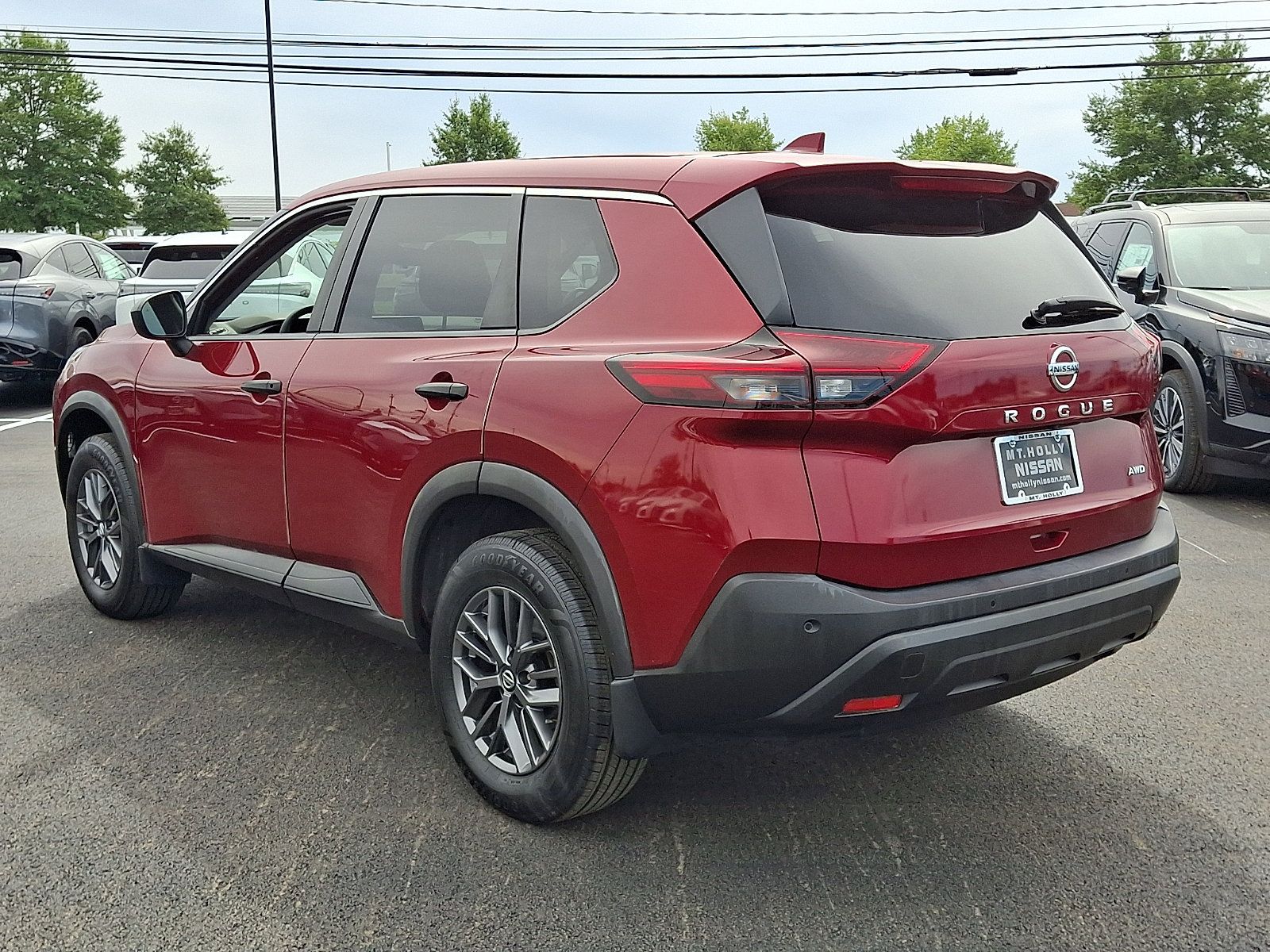 Certified 2021 Nissan Rogue S AWD/4WD image 5