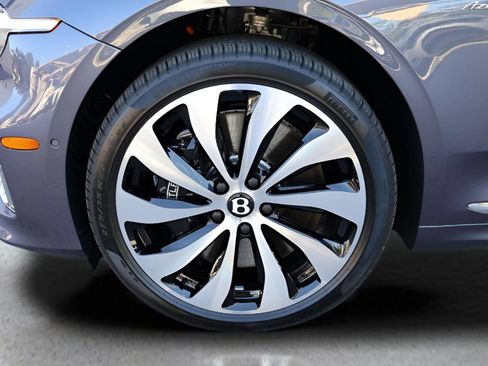 Used 2026 Bentley Continental GTC AWD/4WD image 6