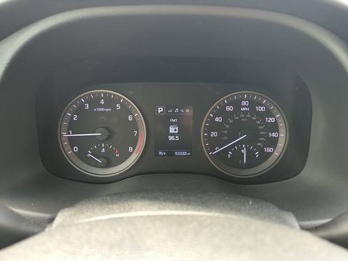 Used 2017 Hyundai Tucson Sport FWD image 10