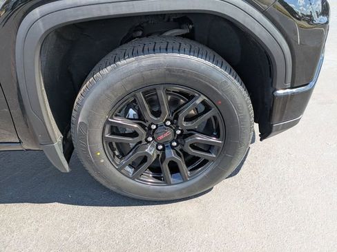 Used 2022 GMC Sierra 1500 Elevation image 12