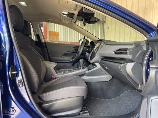 Used 2025 Subaru Crosstrek 2.5i Premium AWD/4WD image 21