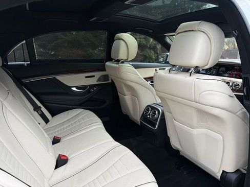 Used 2015 Mercedes-Benz S 550 Sedan image 35