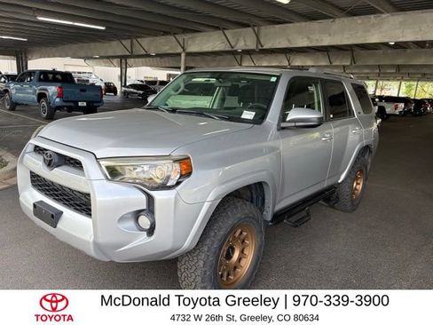 Used 2016 Toyota 4Runner SR5 AWD/4WD image 1