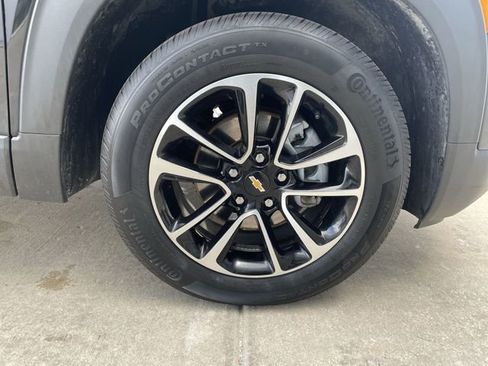 Used 2025 Chevrolet TrailBlazer LT FWD image 41
