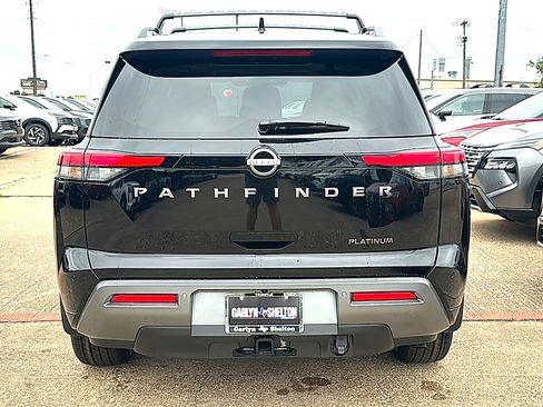New 2026 Nissan Pathfinder Platinum w/ Cargo Package FWD image 7
