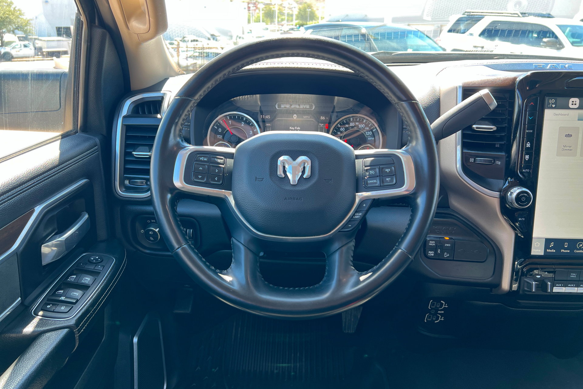 Used 2022 RAM 2500 Laramie w/ Snow Chief Group AWD/4WD image 12