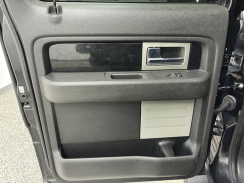 Used 2011 Ford F150 Platinum image 24