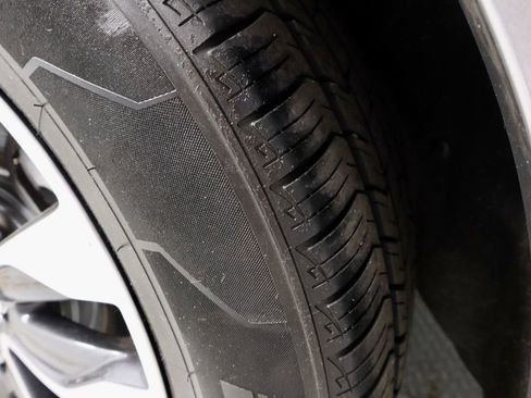Used 2024 Honda Odyssey EX-L image 14