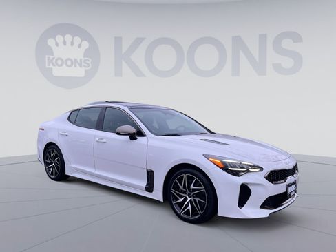 Used 2022 Kia Stinger GT-Line w/ Sun & Sound Package image 10