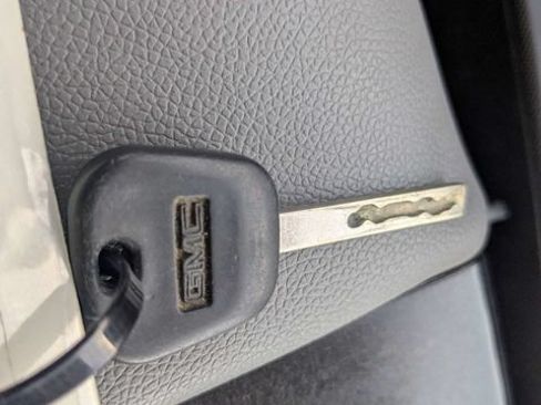 Used 2015 GMC Sierra 1500 4x4 Double Cab image 30