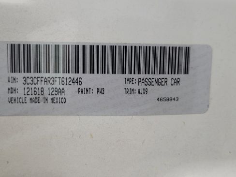 Used 2015 FIAT 500 Pop FWD image 33