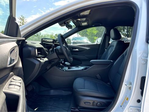 New 2026 Buick Envista Preferred w/ Convenience I Package FWD image 8