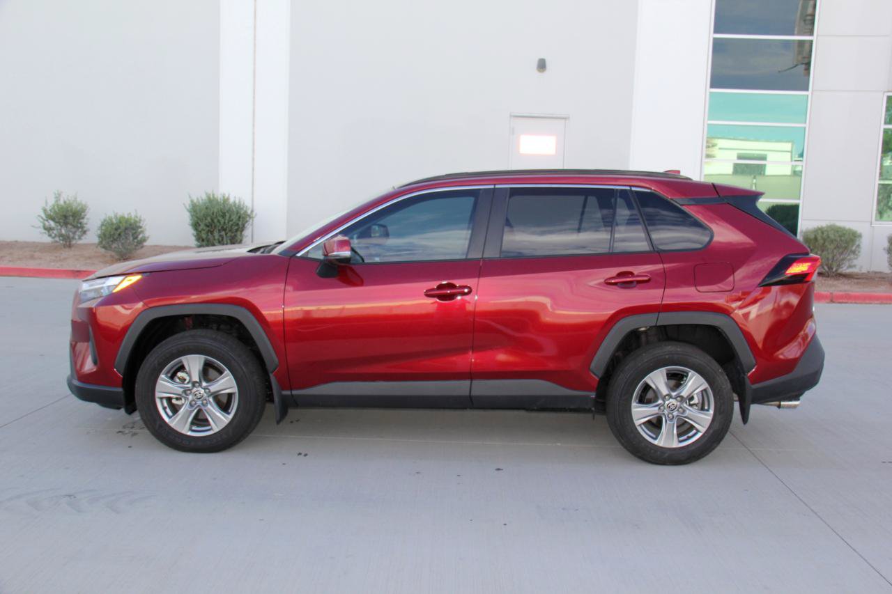 Used 2025 Toyota RAV4 XLE w/ Convenience Package FWD image 8