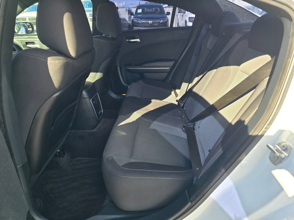 Used 2017 Dodge Charger R/T RWD image 16