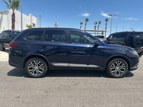 Used 2016 Mitsubishi Outlander SEL FWD image 5