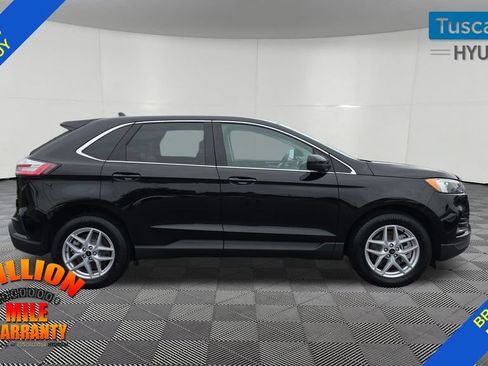 Used 2024 Ford Edge SEL AWD/4WD image 9