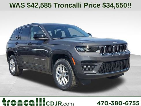 New 2026 Jeep Grand Cherokee Laredo image 1