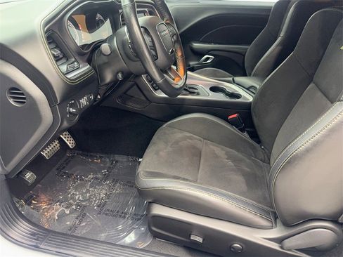 Used 2023 Dodge Challenger R/T Scat Pack image 27