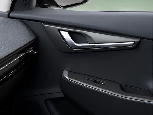 New 2025 Kia EV6 Light image 25