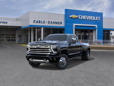 New 2026 Chevrolet Silverado 3500 High Country w/ High Country Premium Package AWD/4WD image 8