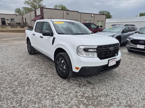 Used 2023 Ford Maverick XL FWD image 3