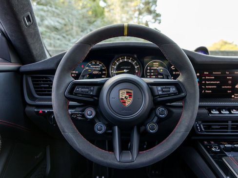 Certified 2024 Porsche 911 GT3 RS image 38