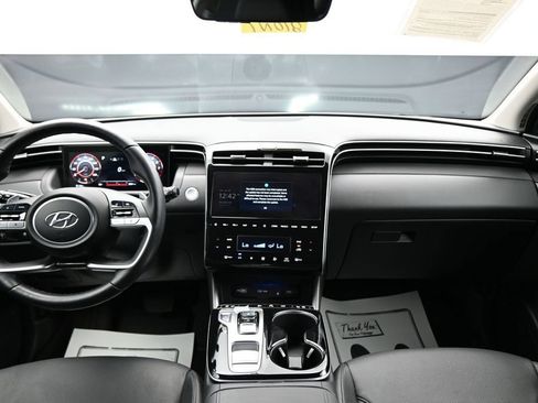 Used 2022 Hyundai Tucson Limited AWD/4WD image 14