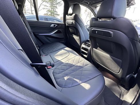 Used 2026 BMW X5 xDrive40i w/ M Sport Package image 6