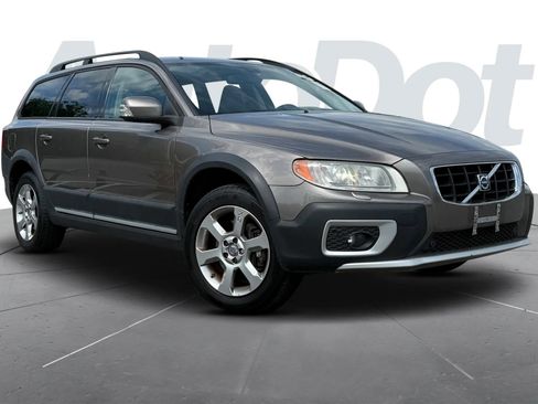 Used 2009 Volvo XC70 T6 AWD/4WD image 1