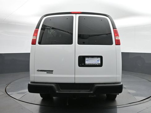 Used 2014 Chevrolet Express 3500 LS RWD image 6