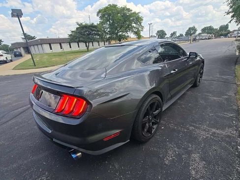 Used 2019 Ford Mustang Coupe w/ Black Accent Package RWD image 37