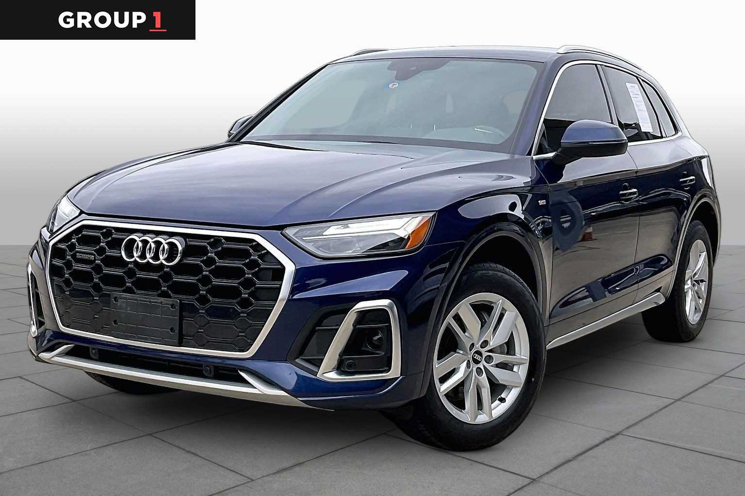 Used 2022 Audi Q5 2.0T Premium w/ Convenience Package AWD/4WD image 1