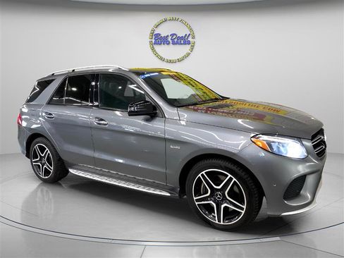 Used 2017 Mercedes-Benz GLE 43 AMG 4MATIC image 9