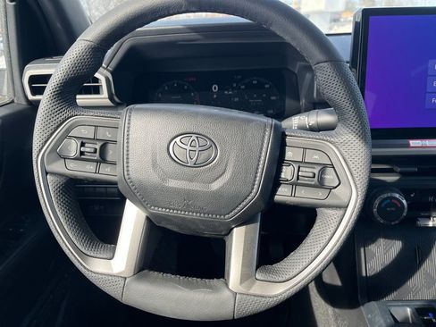 New 2026 Toyota Tacoma TRD Off-Road AWD/4WD image 15