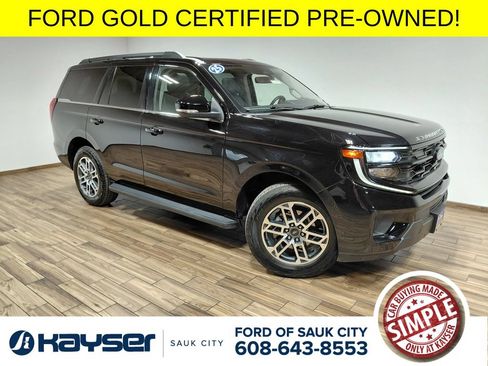 Certified 2025 Ford Expedition Active AWD/4WD image 1