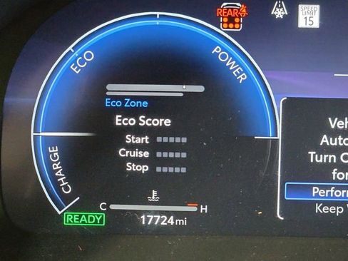 Used 2024 Toyota Highlander Limited image 17