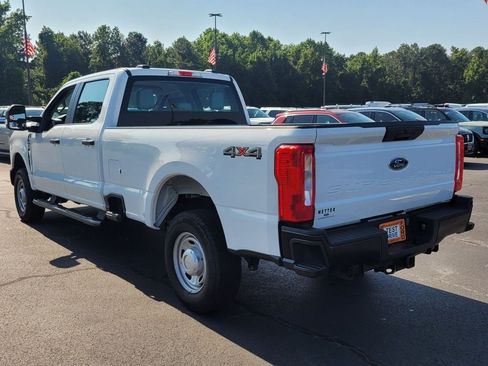 Used 2024 Ford F250 XL AWD/4WD image 8