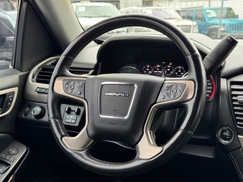 Used 2016 GMC Yukon Denali w/ Open Road Package RWD image 25