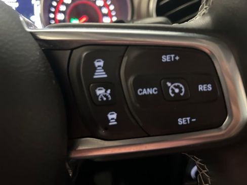 Used 2020 Jeep Wrangler Unlimited Rubicon w/ Dual Top Group image 17