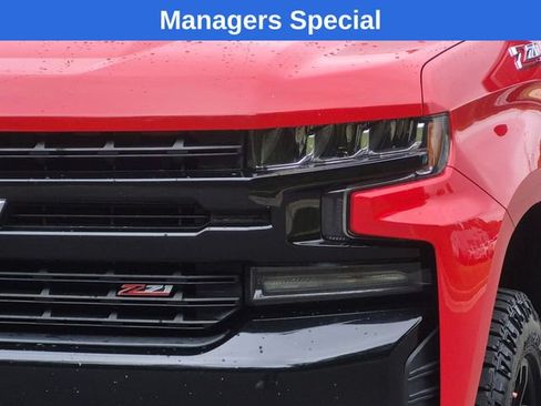Used 2019 Chevrolet Silverado 1500 LT Trail Boss w/ Convenience Package AWD/4WD image 17
