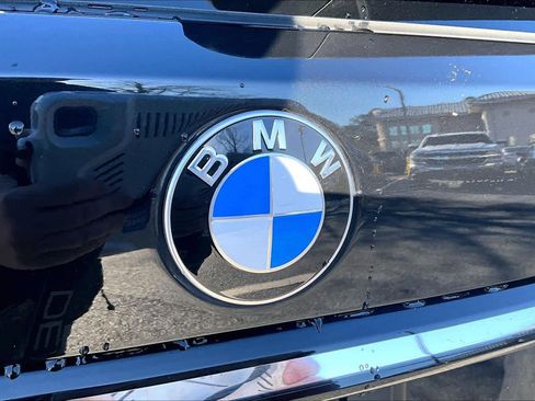 Used 2024 BMW X7 xDrive40i image 62