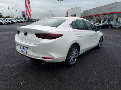 Used 2020 MAZDA MAZDA3 Select Package image 6