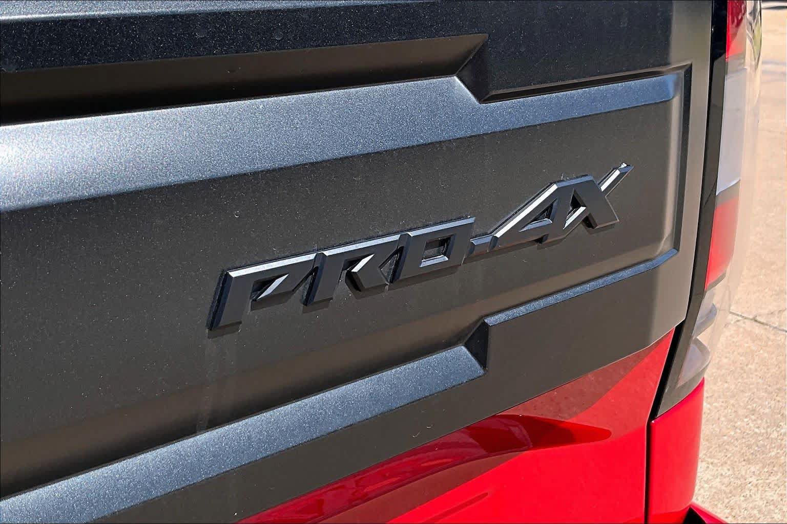 Certified 2026 Nissan Frontier PRO-4X AWD/4WD image 9