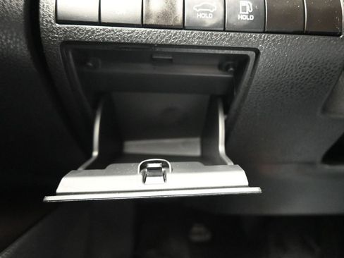 Used 2023 Toyota Camry SE image 24