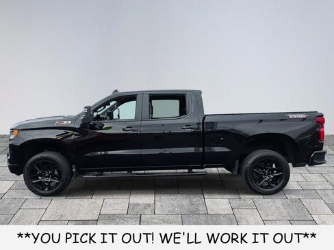 Used 2024 Chevrolet Silverado 1500 LT Trail Boss w/ Protection Package AWD/4WD image 4