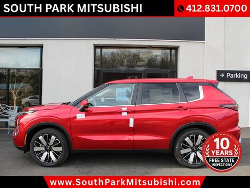 New 2026 Mitsubishi Outlander SE AWD/4WD image 1